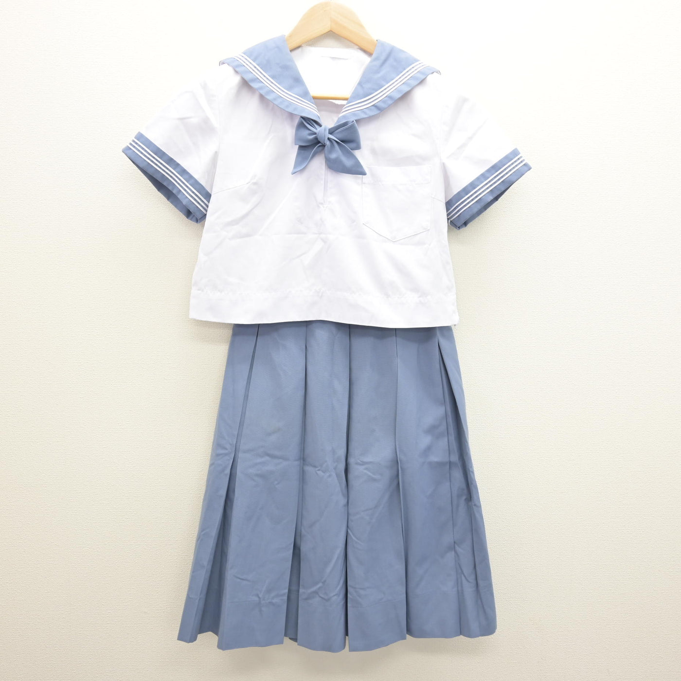 【中古】熊本県 八代市立第七中学校 女子制服 5点 (セーラー服・スカート) sf122030