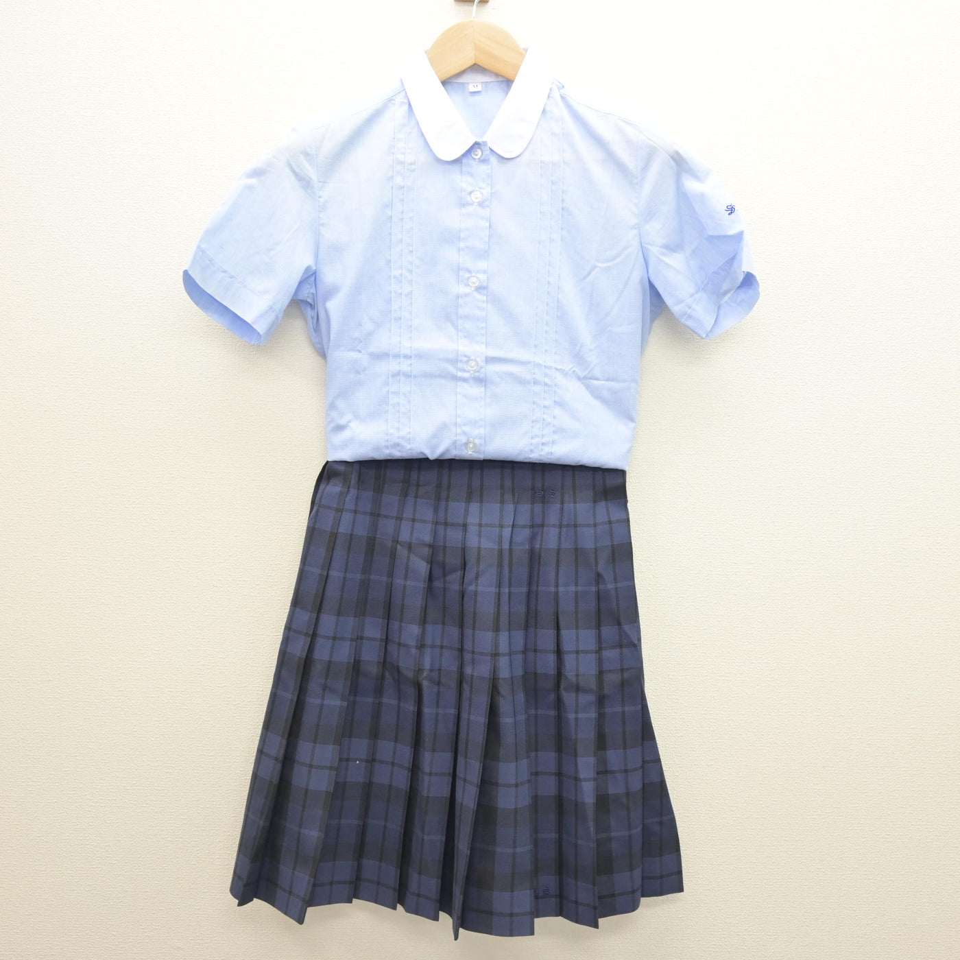 【中古】千葉県 昭和学院秀英高等学校 女子制服 2点 (シャツ・スカート) sf122036