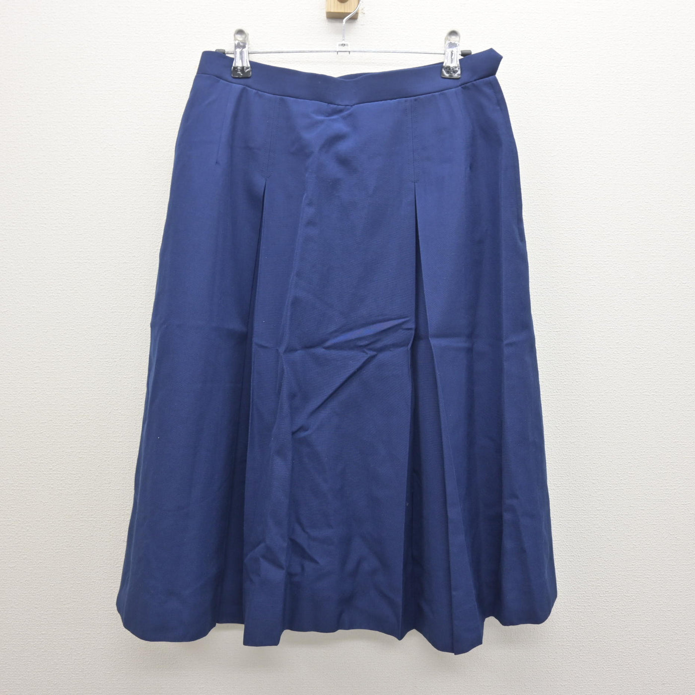 【中古】埼玉県 住吉中学校 女子制服 2点 (ベスト・スカート) sf122047