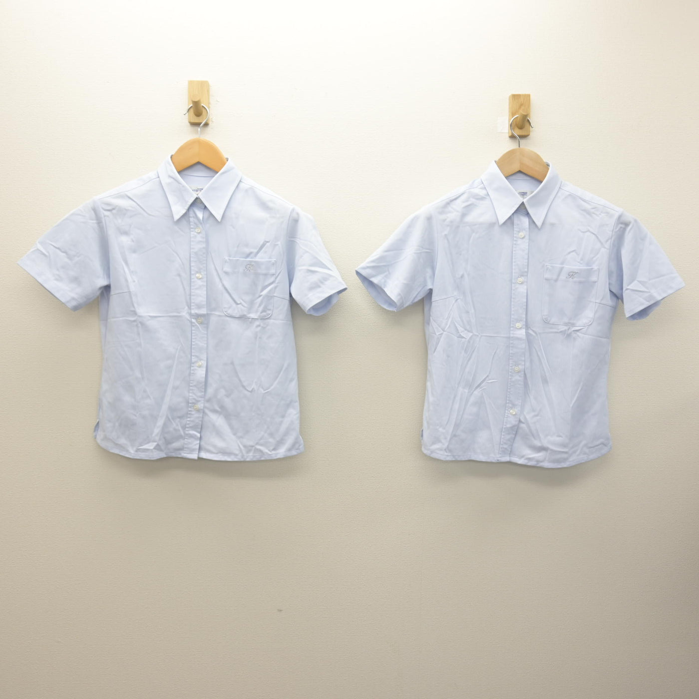 【中古】青森県 黒石高等学校 女子制服 3点 (シャツ・スカート) sf122066