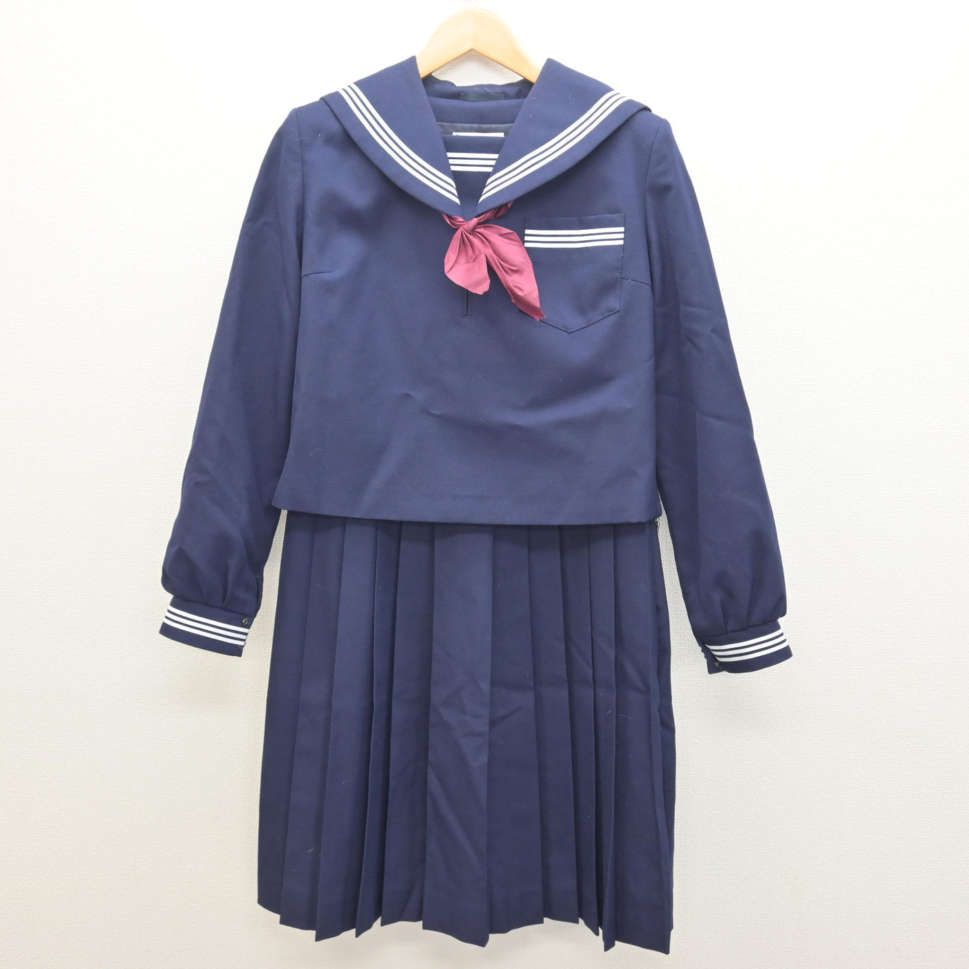 【中古】茨城県 常北中学校 女子制服 3点 (セーラー服・ジャンパースカート) sf122072