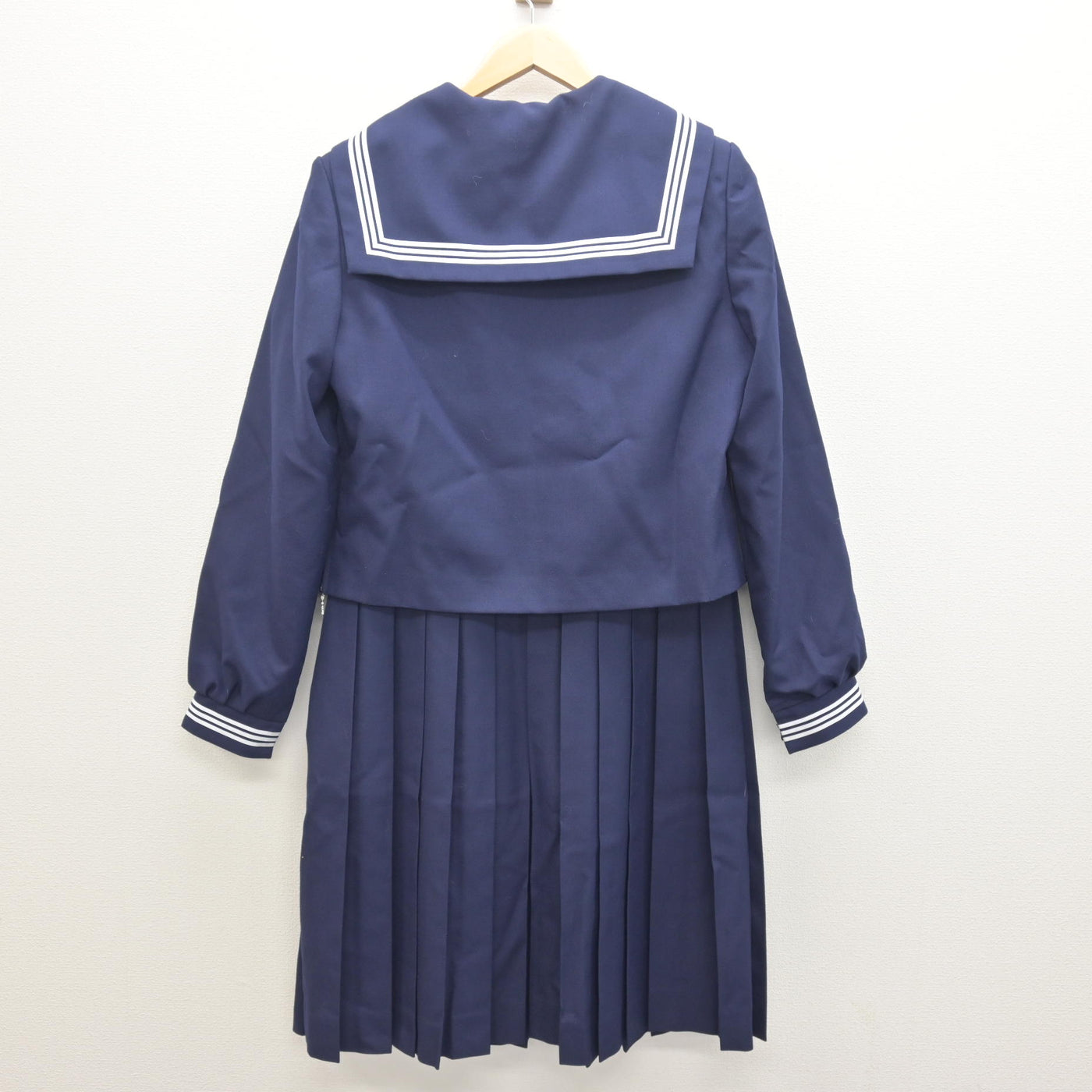 【中古】茨城県 常北中学校 女子制服 3点 (セーラー服・ジャンパースカート) sf122072