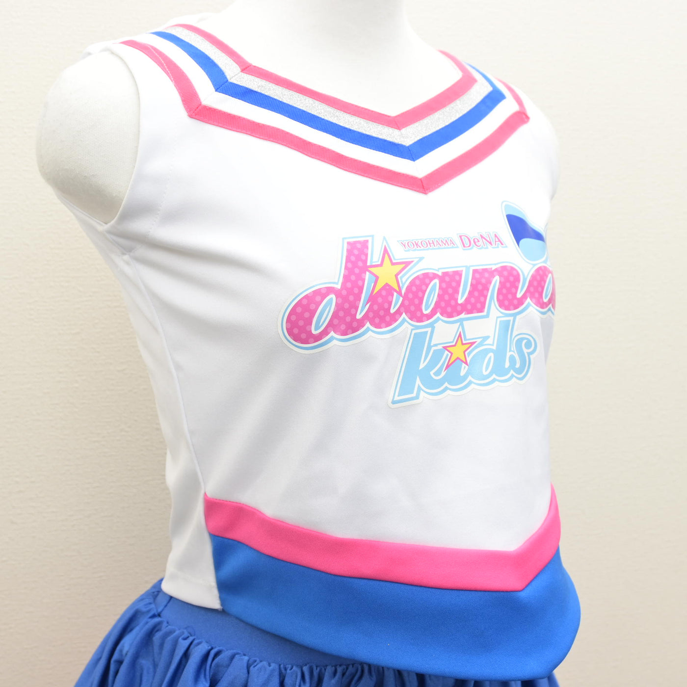 【中古】神奈川県 横浜DeNAベイスターズチアスクールユニフォーム 女子制服 2点 (チアユニフォーム 上・チアユニフォーム 上) sf122076