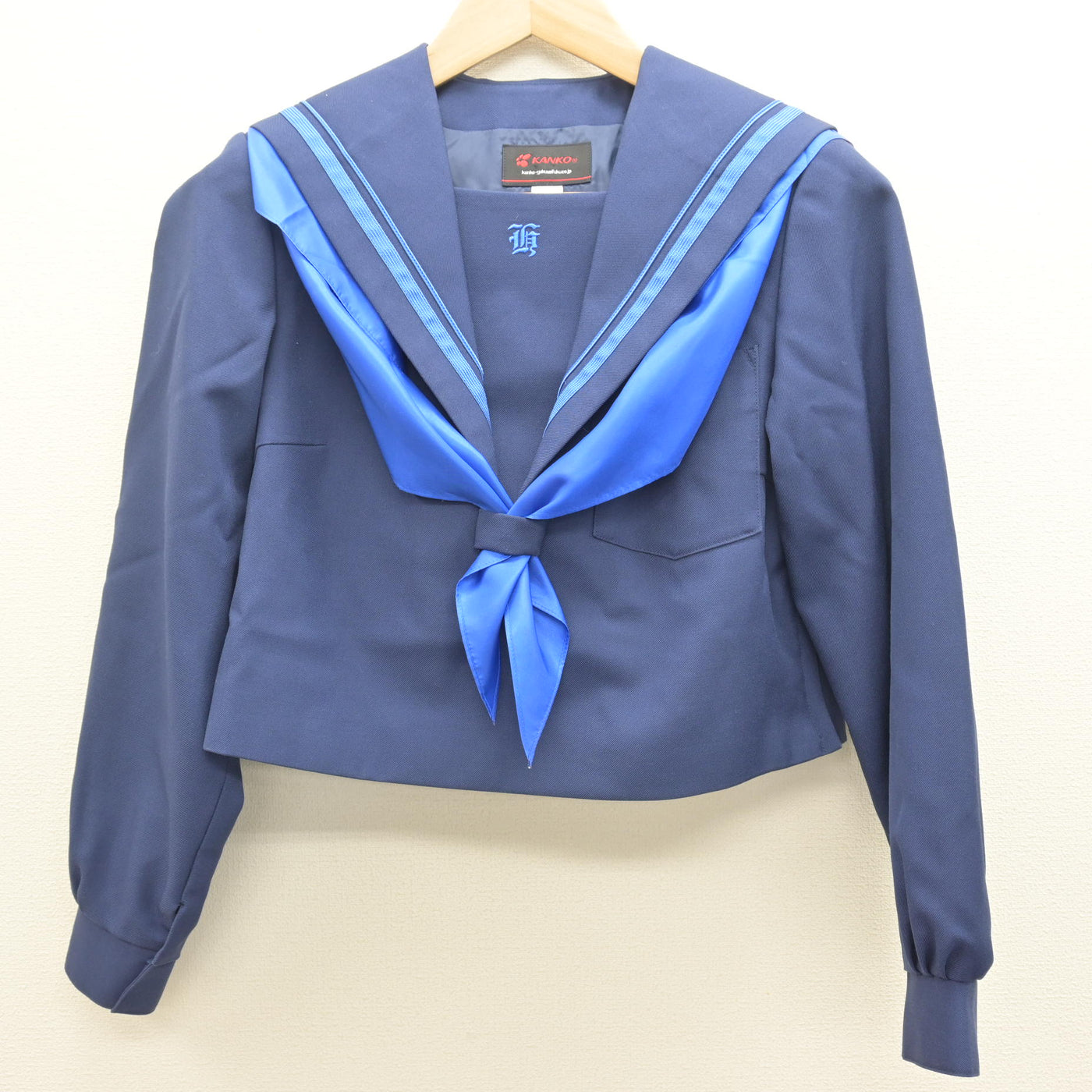 【中古】北海道 花川中学校 女子制服 3点 (セーラー服・スカート) sf122079