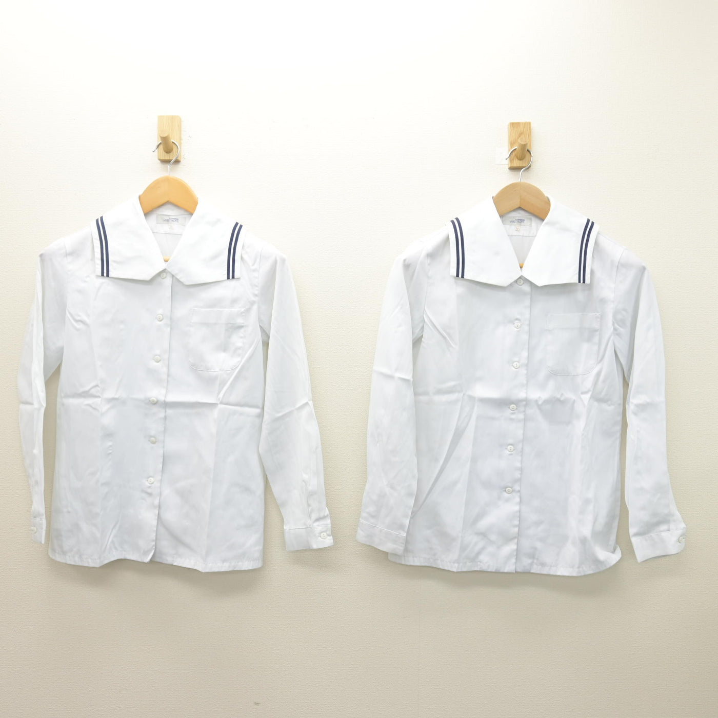 【中古】埼玉県 栄東中学校 女子制服 2点 (ブラウス) sf122085