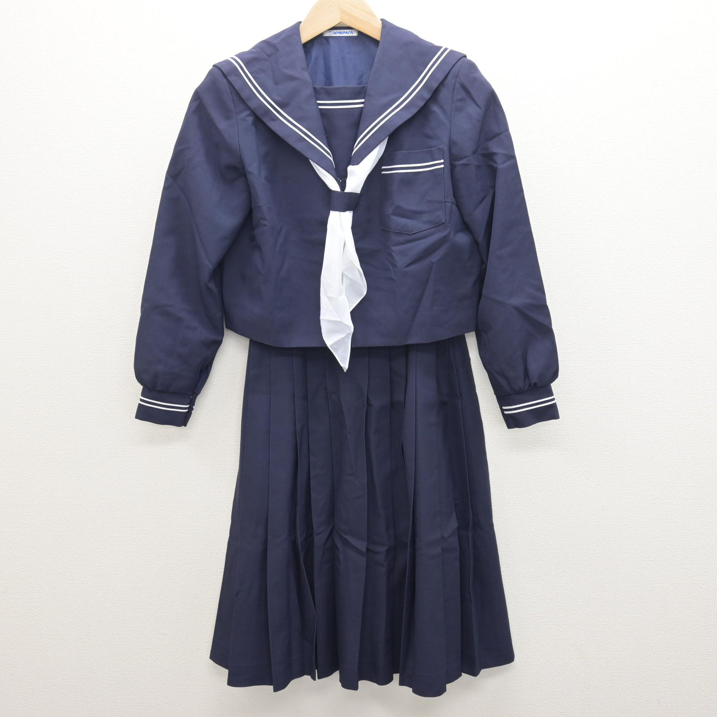 【中古】静岡県 東陽中学校 女子制服 3点 (セーラー服・スカート) sf122088