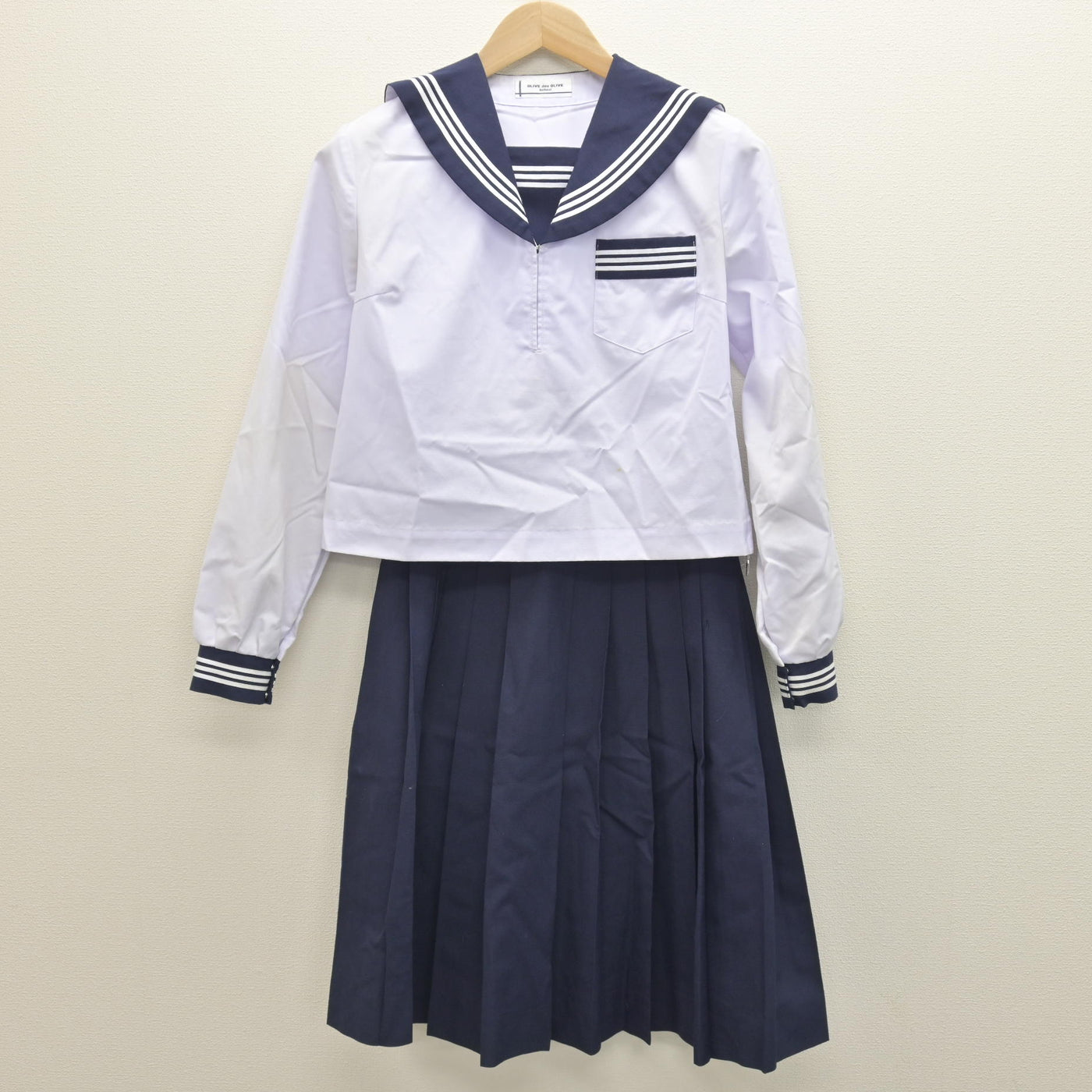 【中古】茨城県 常北中学校 女子制服 2点 (セーラー服・スカート) sf122091