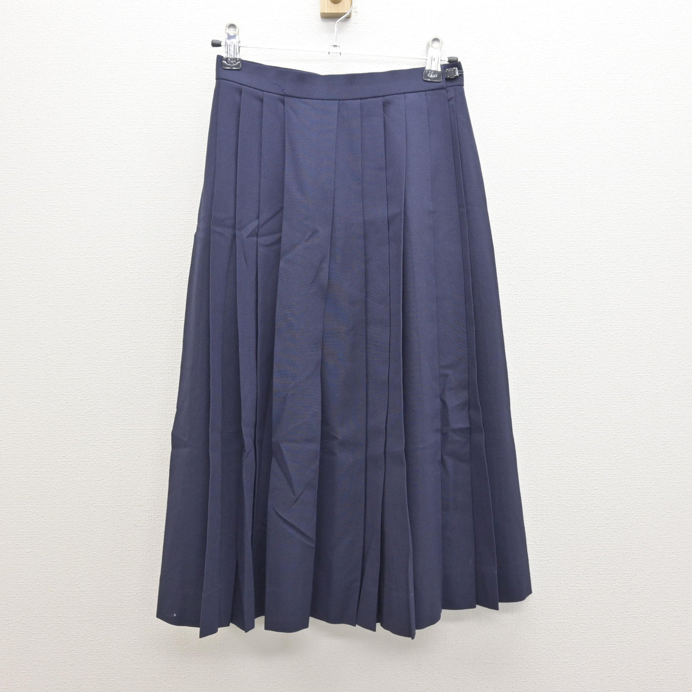 【中古】静岡県 東陽中学校 女子制服 2点 (セーラー服・スカート) sf122093