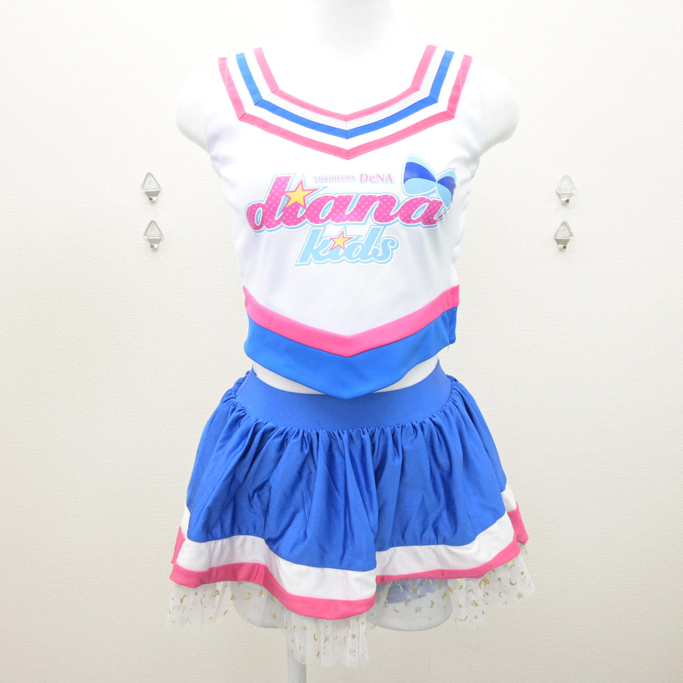 【中古】神奈川県 横浜DeNAベイスターズチアスクールユニフォーム 女子制服 2点 (チアユニフォーム 上・チアユニフォーム 下) sf122098