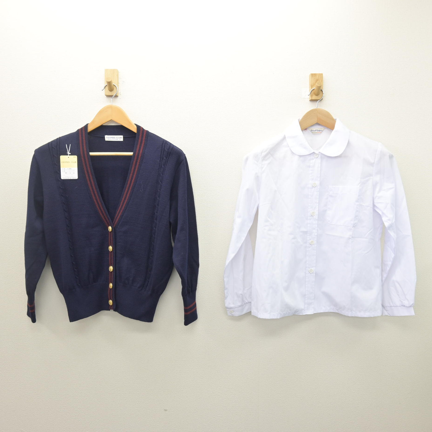【中古】愛知県 聖霊中学校 女子制服 2点 (ニット・シャツ) sf122110