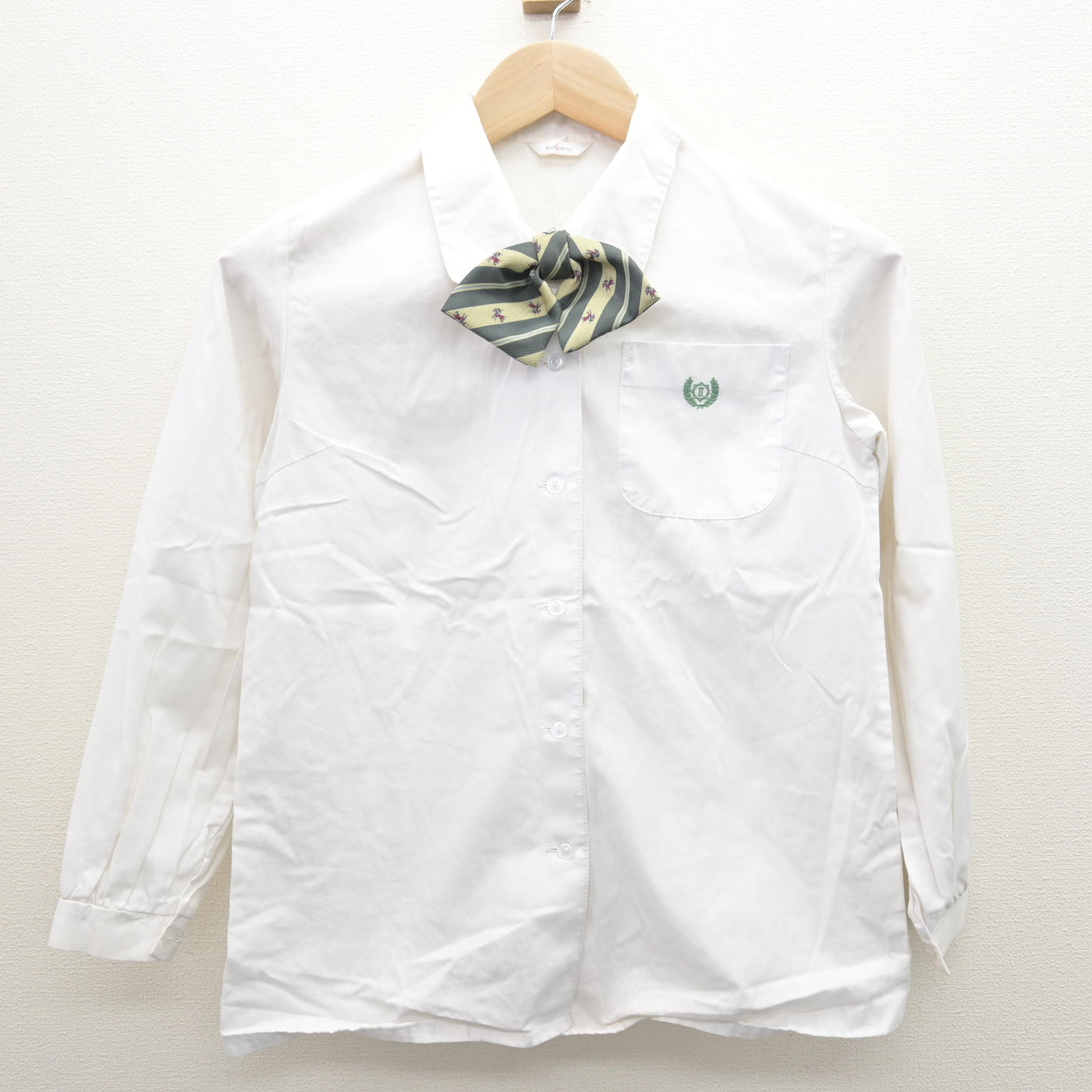 【中古】東京都 落合第二中学校 女子制服 4点 (ブレザー・シャツ・スカート) sf122117