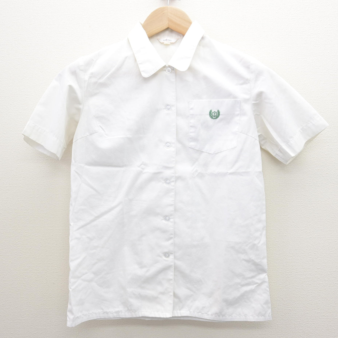 【中古】東京都 落合第二中学校 女子制服 3点 (ニットベスト・シャツ・スカート) sf122118