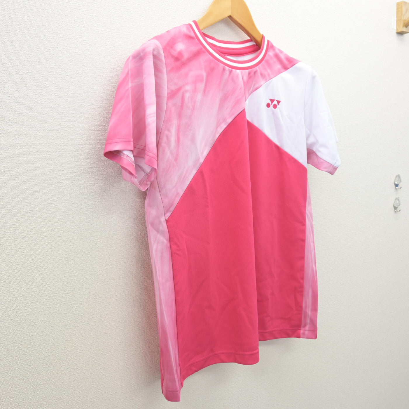 【中古】福岡県 柳南中学校/テニス部ユニフォーム 女子制服 1点 (部活ユニフォーム 上) sf122126