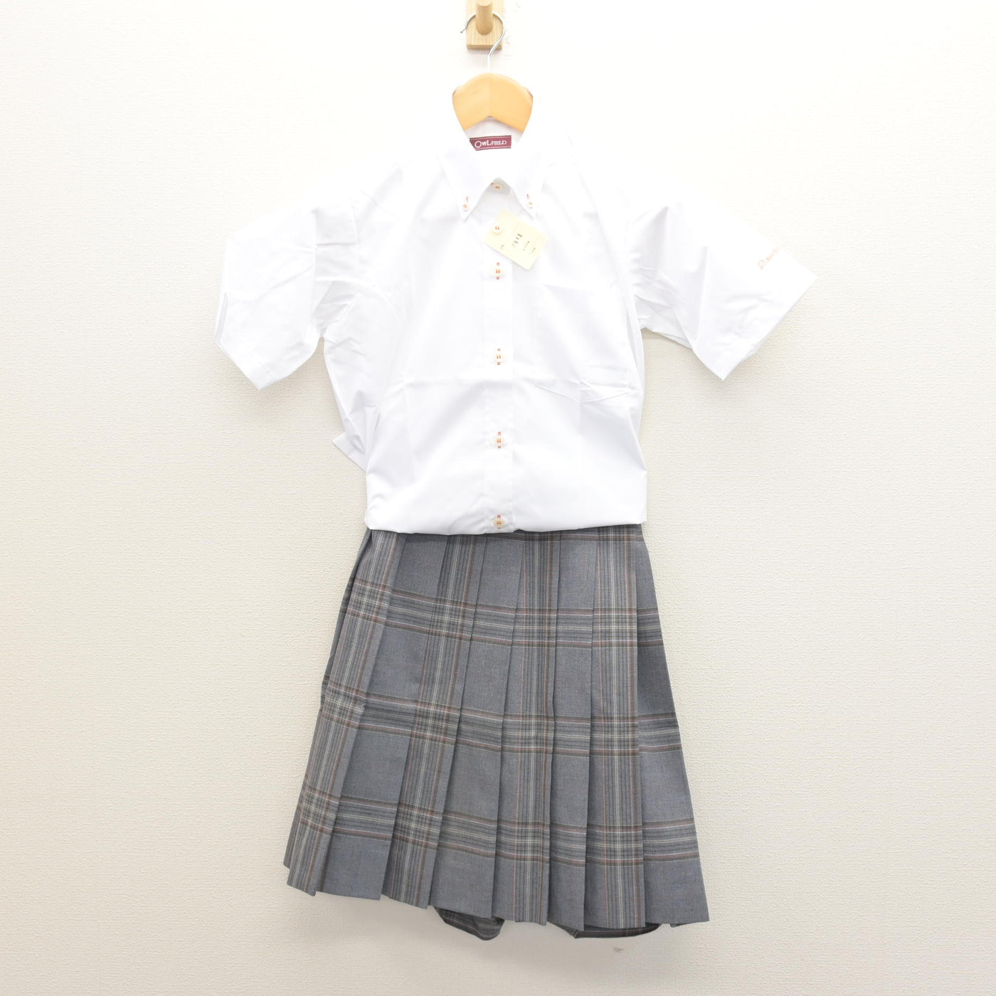 【中古】東京都 大智学園高等学校 女子制服 3点 (シャツ・スカート) sf122128
