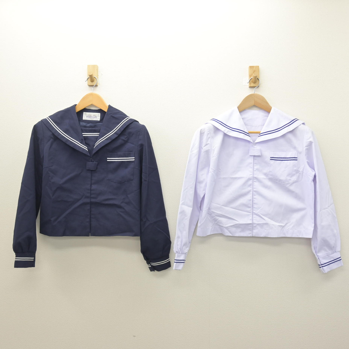 【中古】静岡県 東陽中学校 女子制服 2点 (セーラー服) sf122129