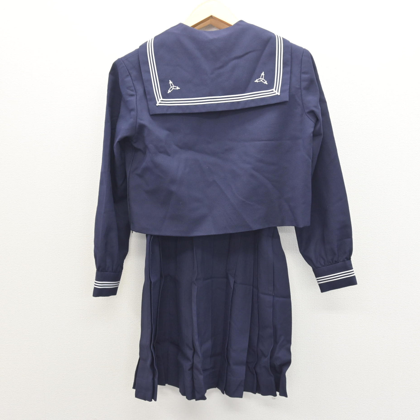 【中古】東京都 小松川高等学校 女子制服 3点 (セーラー服・ジャンパースカート) sf122133