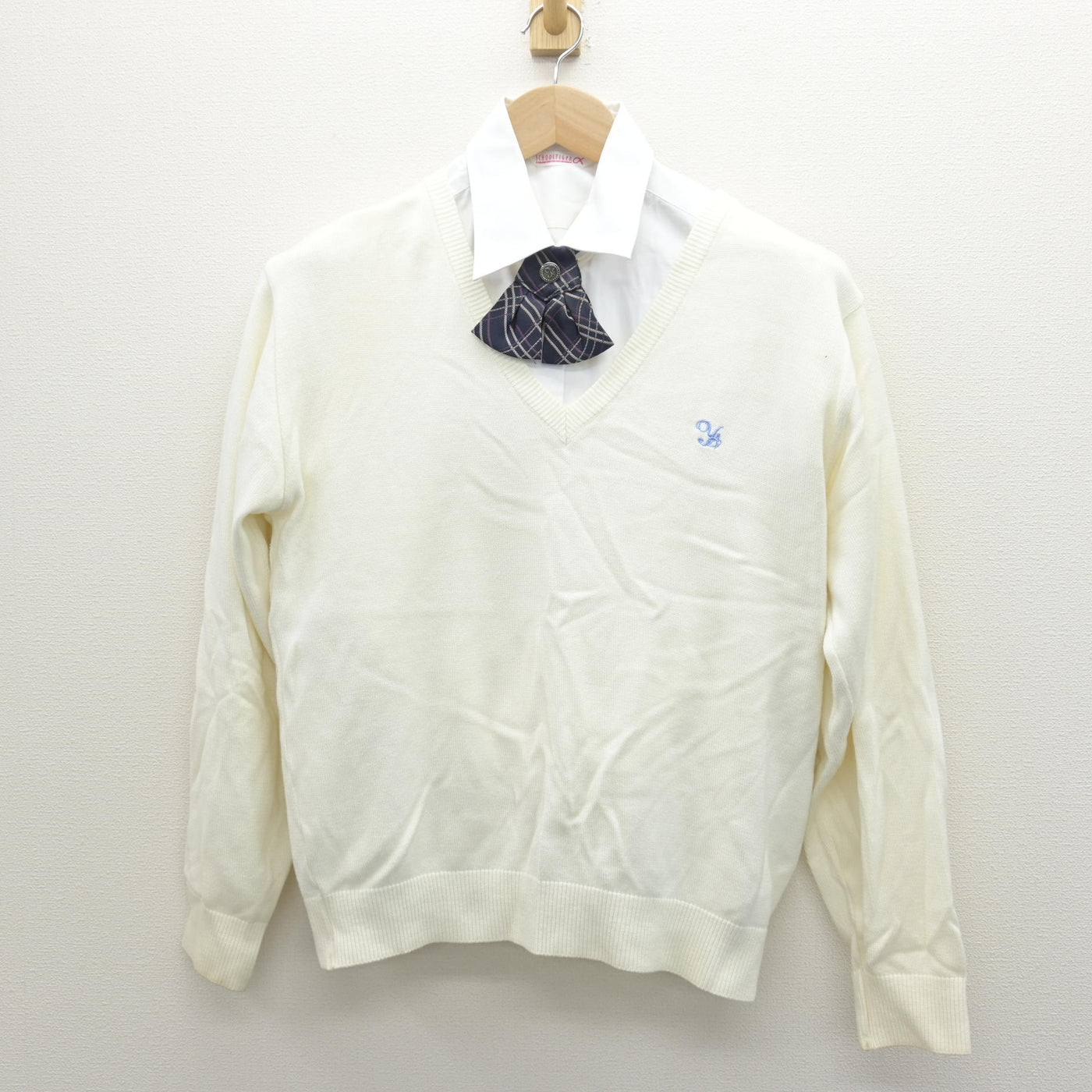 【中古】東京都 八雲学園中学校高等学校 女子制服 3点 (ニット・シャツ) sf122142