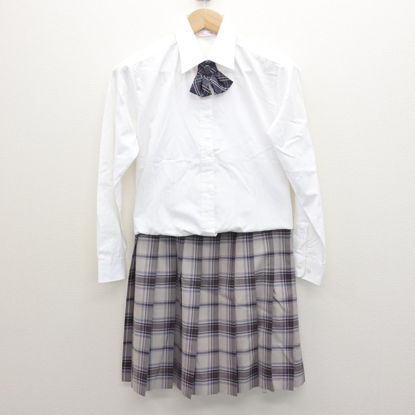 【中古】東京都 八雲学園中学校高等学校 女子制服 4点 (ブレザー・シャツ・スカート) sf122146