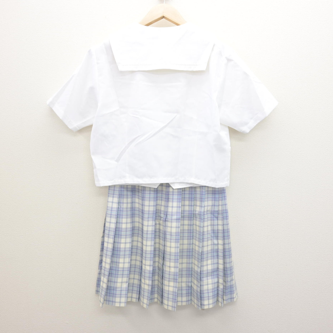 【中古】東京都 八雲学園中学校高等学校 女子制服 2点 (シャツ・スカート) sf122152