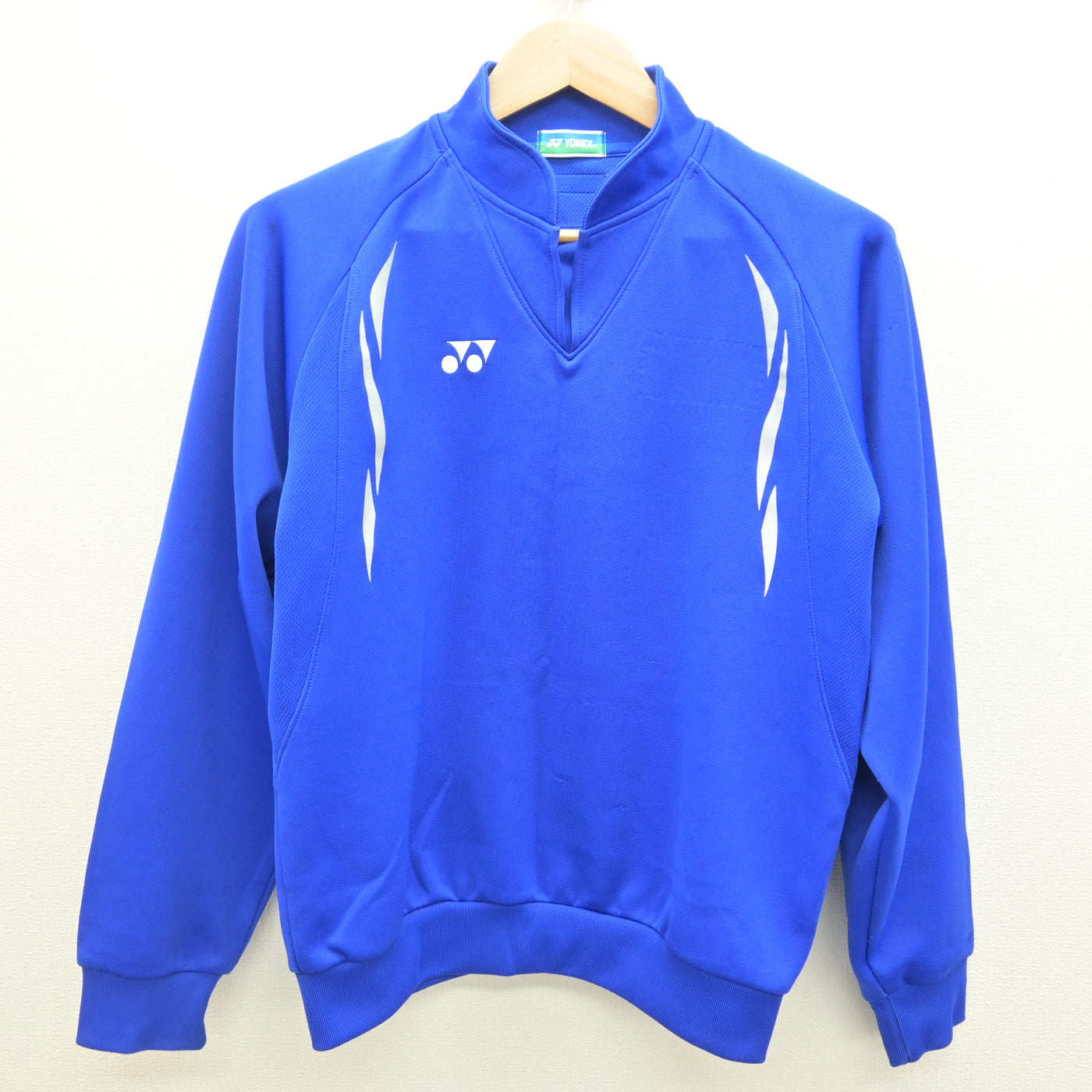 【中古】茨城県 笠間中学校 女子制服 2点 (ジャージ 上・ジャージ 下) sf122158