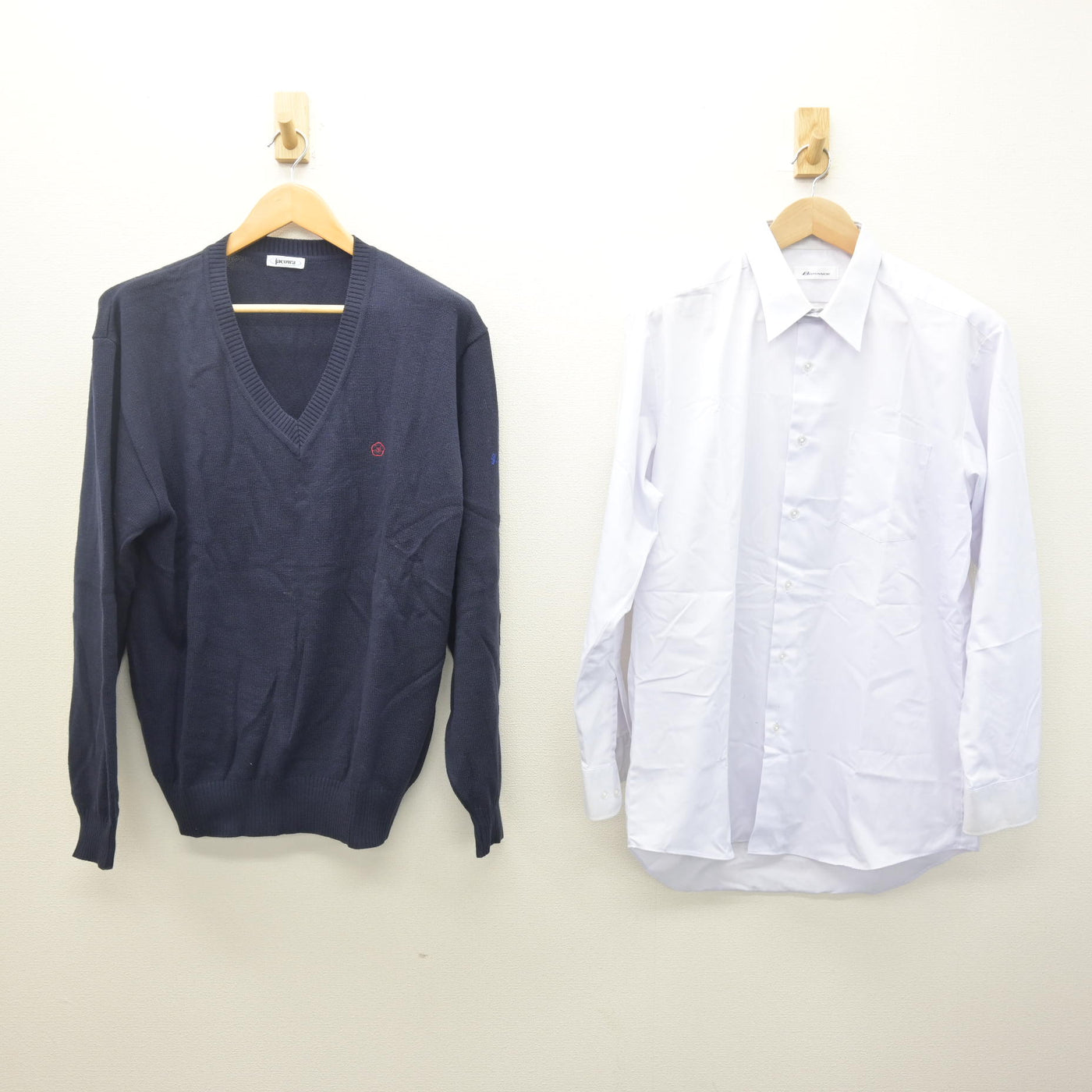 【中古】茨城県 水戸工業高等学校 男子制服 2点 (ニット・シャツ) sf122167