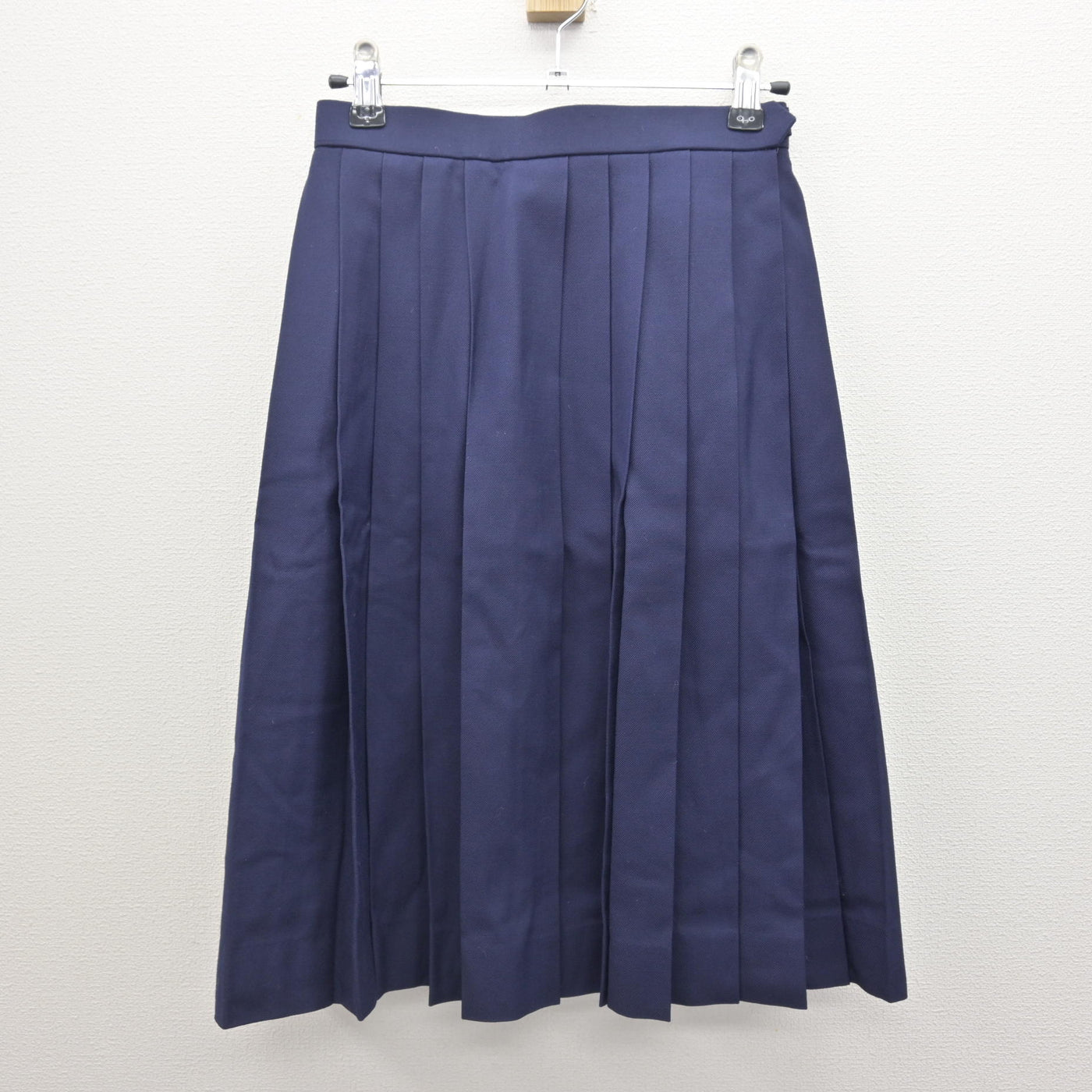 【中古】岩手県 盛岡市立高等学校 女子制服 3点 (ブレザー・ニット・スカート) sf122171