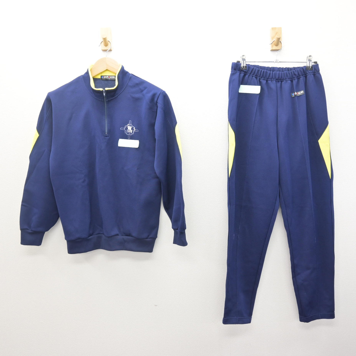 【中古】岩手県 盛岡市立高等学校 女子制服 2点 (ジャージ 上・ジャージ 下) sf122174