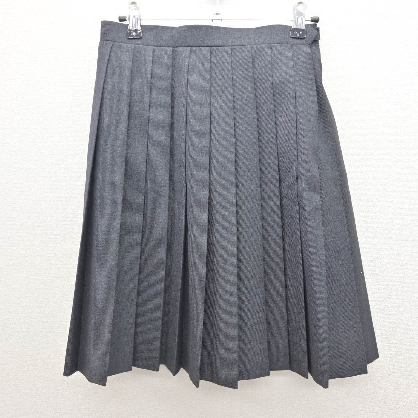 【中古】埼玉県 笹目中学校 女子制服 2点 (ニットベスト・スカート) sf122177