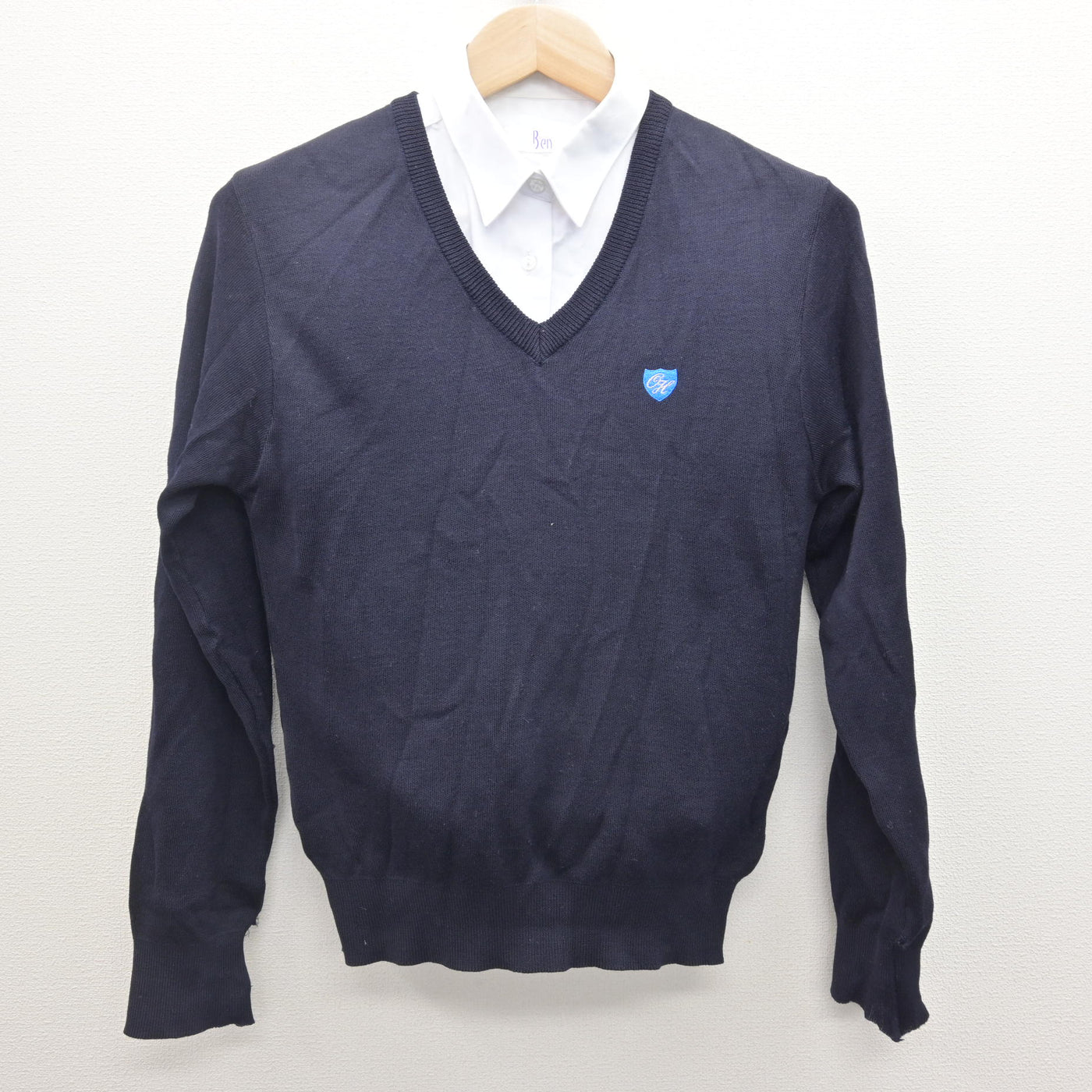 【中古】埼玉県 大宮東高等学校 女子制服 2点 (ニット・シャツ) sf122180