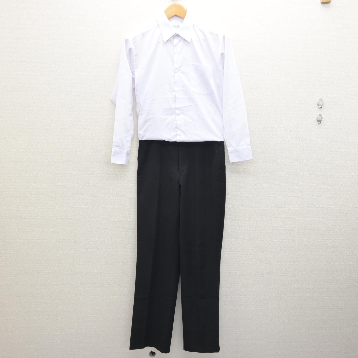 【中古】岩手県 北陵中学校 男子制服 3点 (学ラン・シャツ・ズボン) sf122187