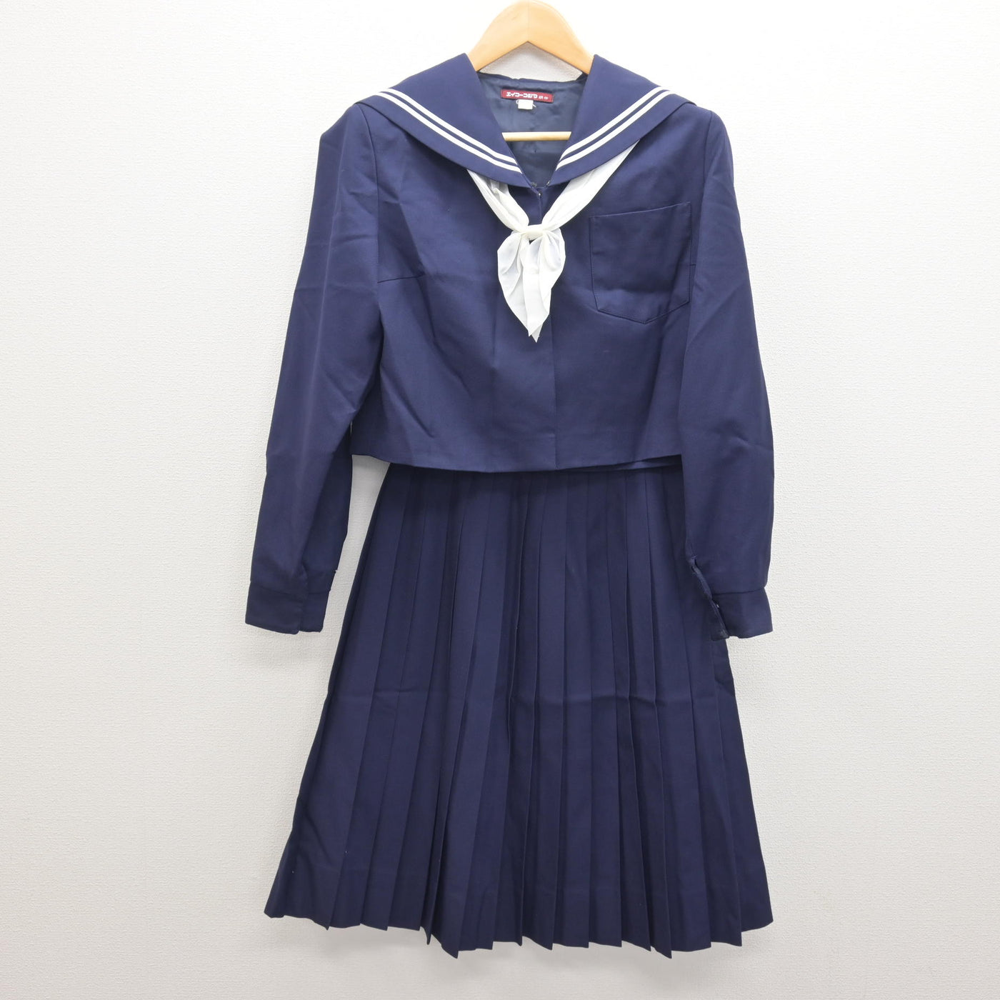 【中古】和歌山県 妙寺中学校 女子制服 3点 (セーラー服・スカート) sf122188