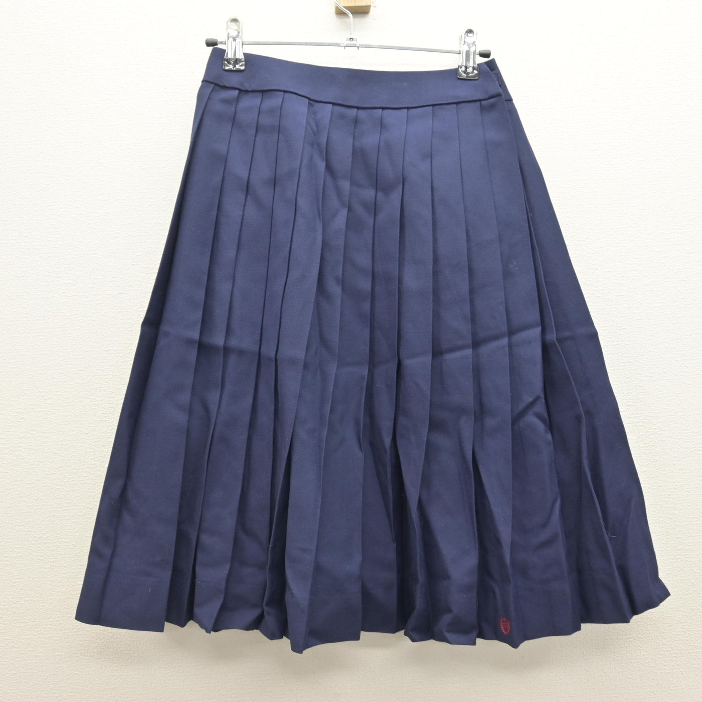 【中古】和歌山県 那賀高等学校/旧制服 女子制服 4点 (セーラー服・スカート) sf122191