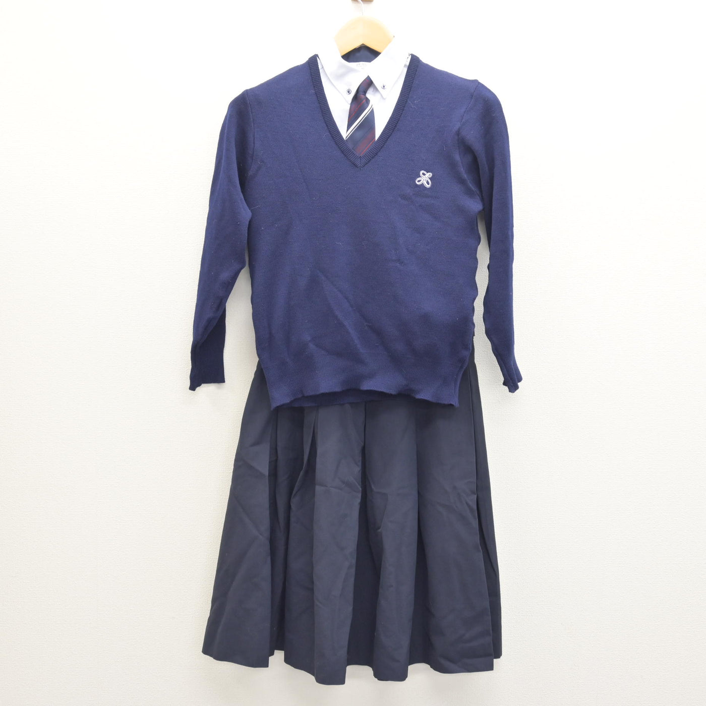 【中古】静岡県 浜松湖南高等学校 女子制服 4点 (ニット・シャツ・スカート) sf122393