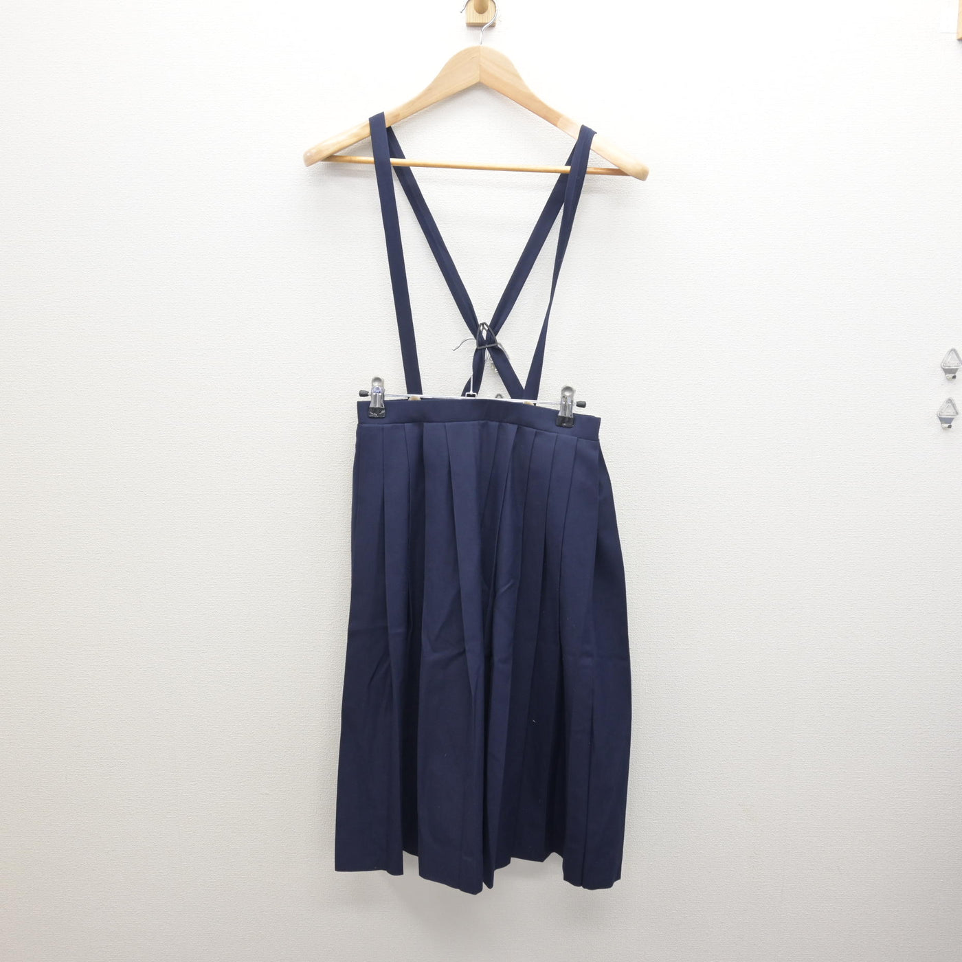 【中古】茨城県 金砂郷中学校 女子制服 3点 (セーラー服・スカート) sf122449