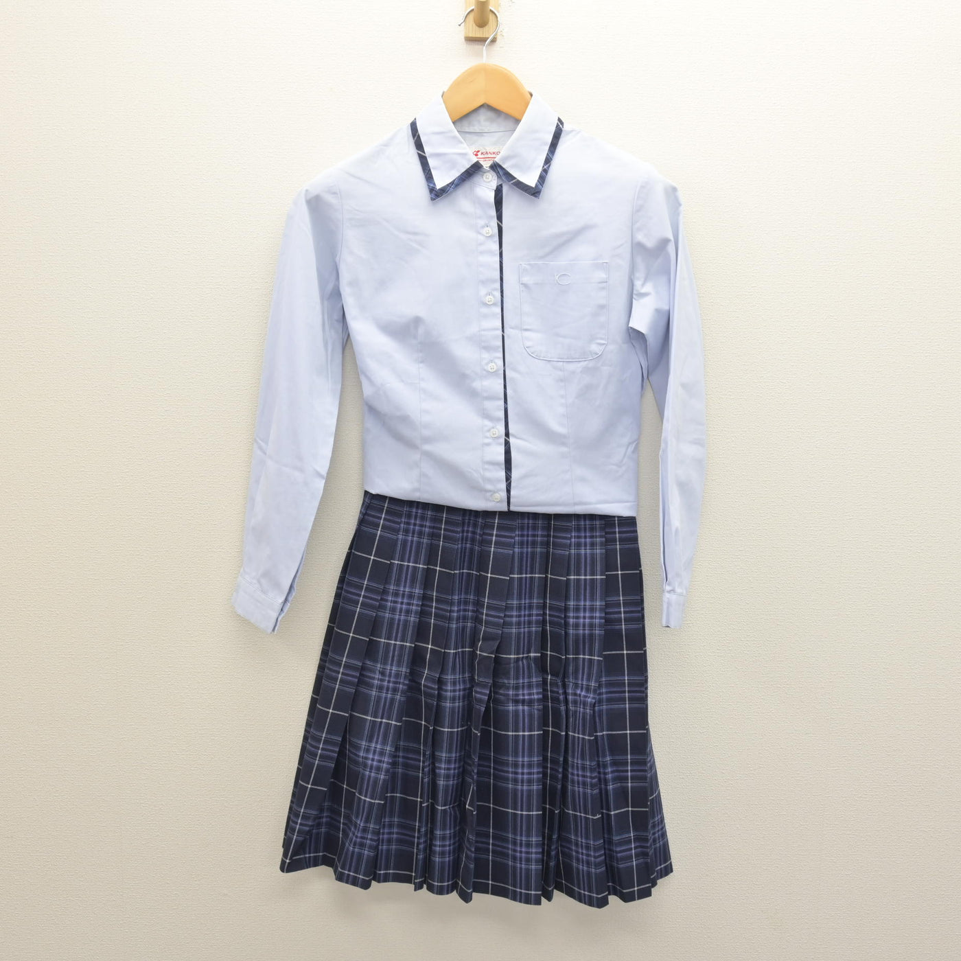 【中古】茨城県 茨城キリスト教学園高等学校 女子制服 2点 (シャツ・スカート) sf122452