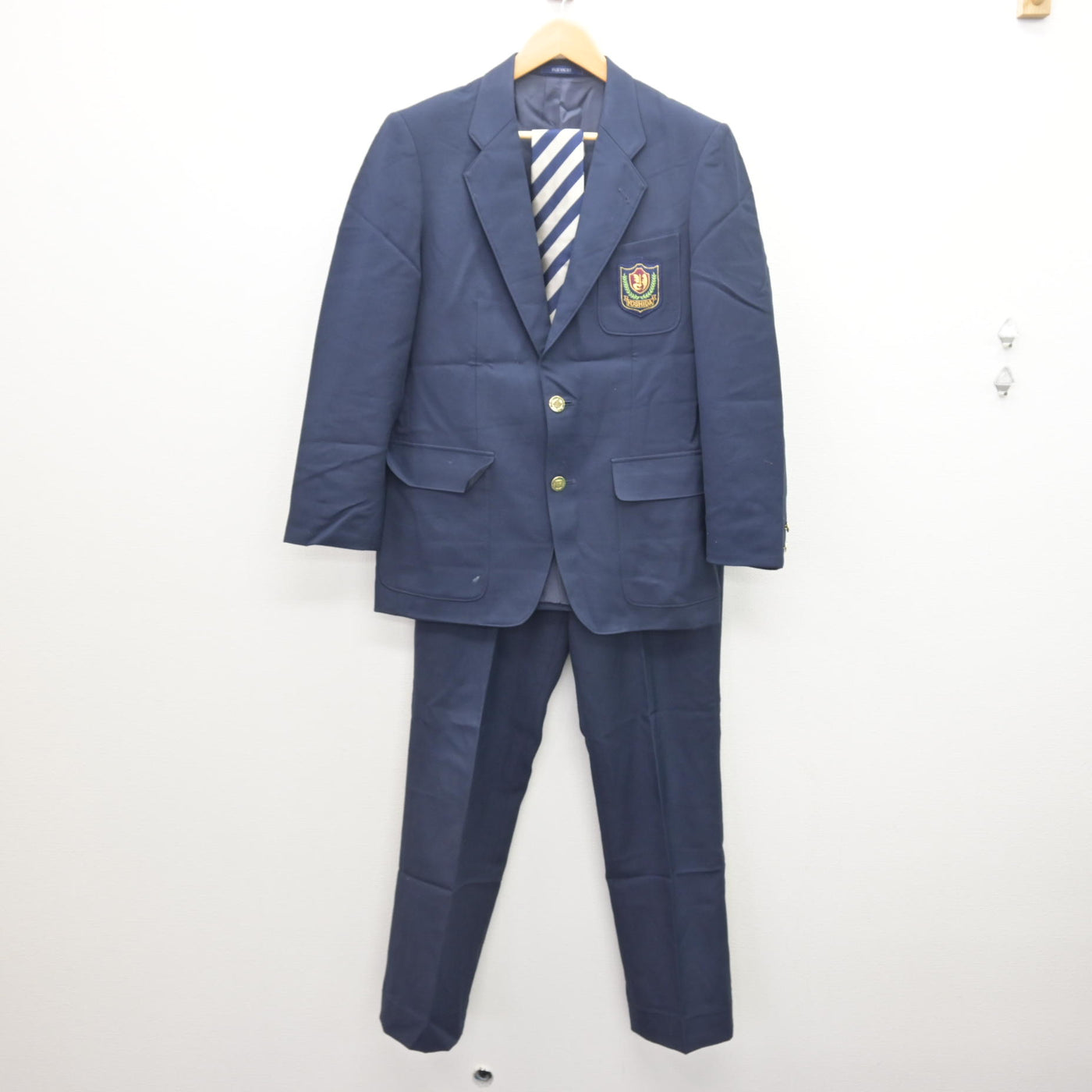 中古】山梨県 吉田高等学校 男子制服 3点 (ブレザー・ズボン) sf122862