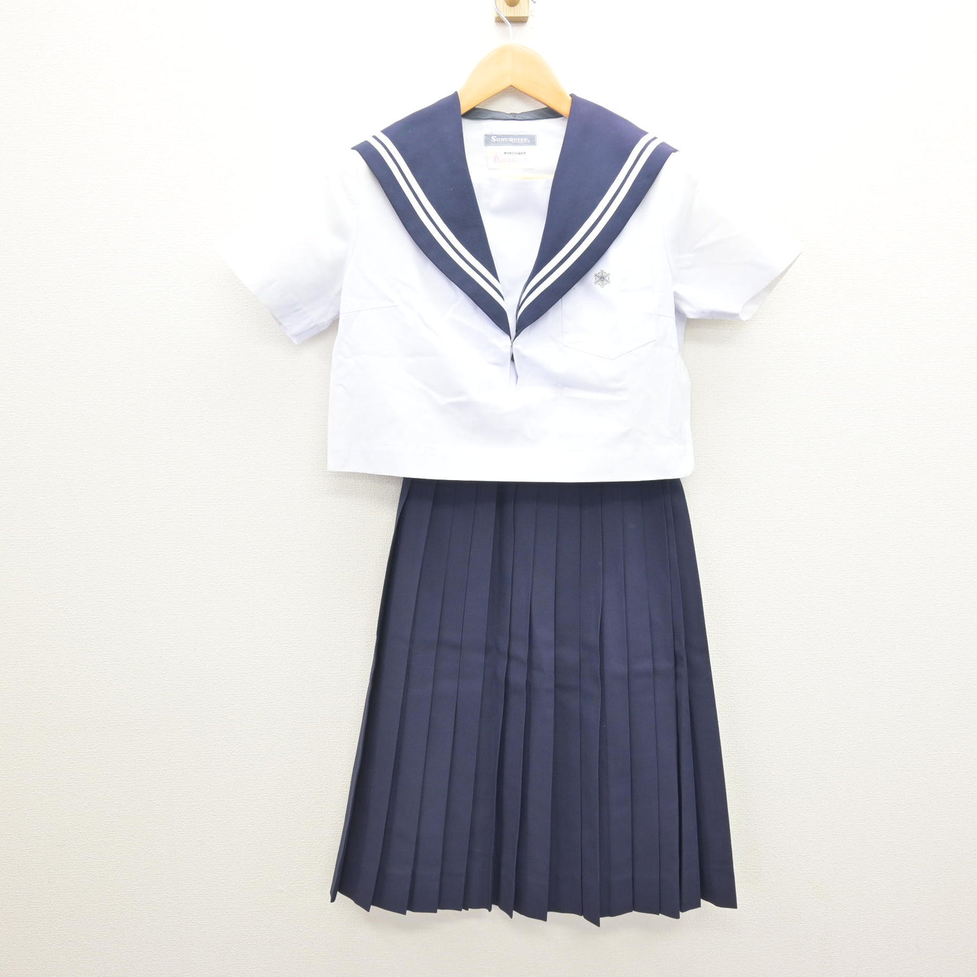 中古】愛知県 犬山高等学校/旧制服 女子制服 3点 (セーラー服