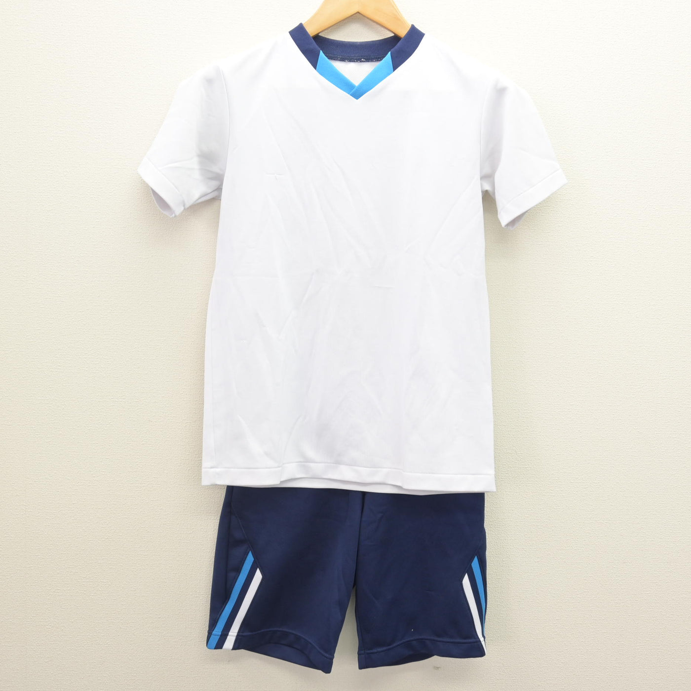 中古】大阪府 玉川中学校 女子制服 3点 (体操服 上・体操服 下 中古】大阪府 玉川中学校 女子制服 3点 (体操服 上・体操服 下