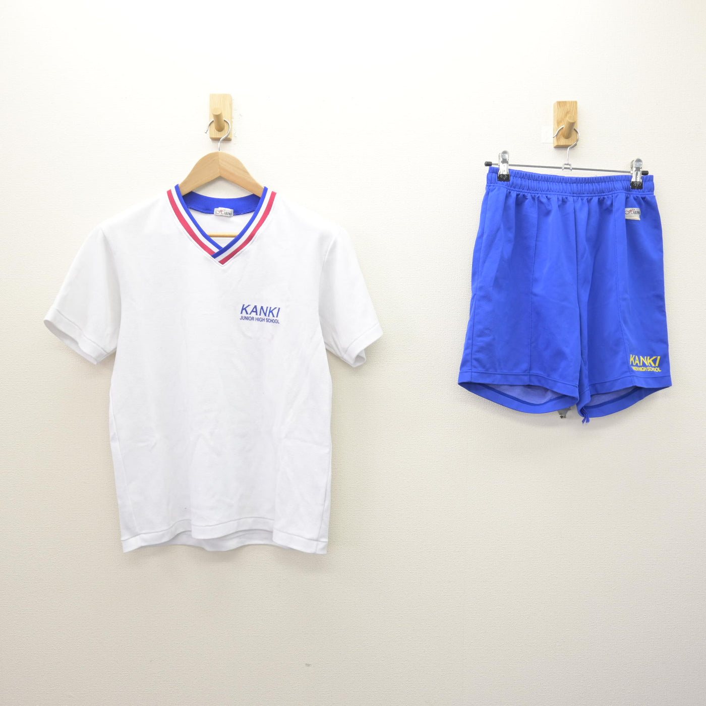 中古】兵庫県 神吉中学校 女子制服 2点 (体操服 上・体操服 下