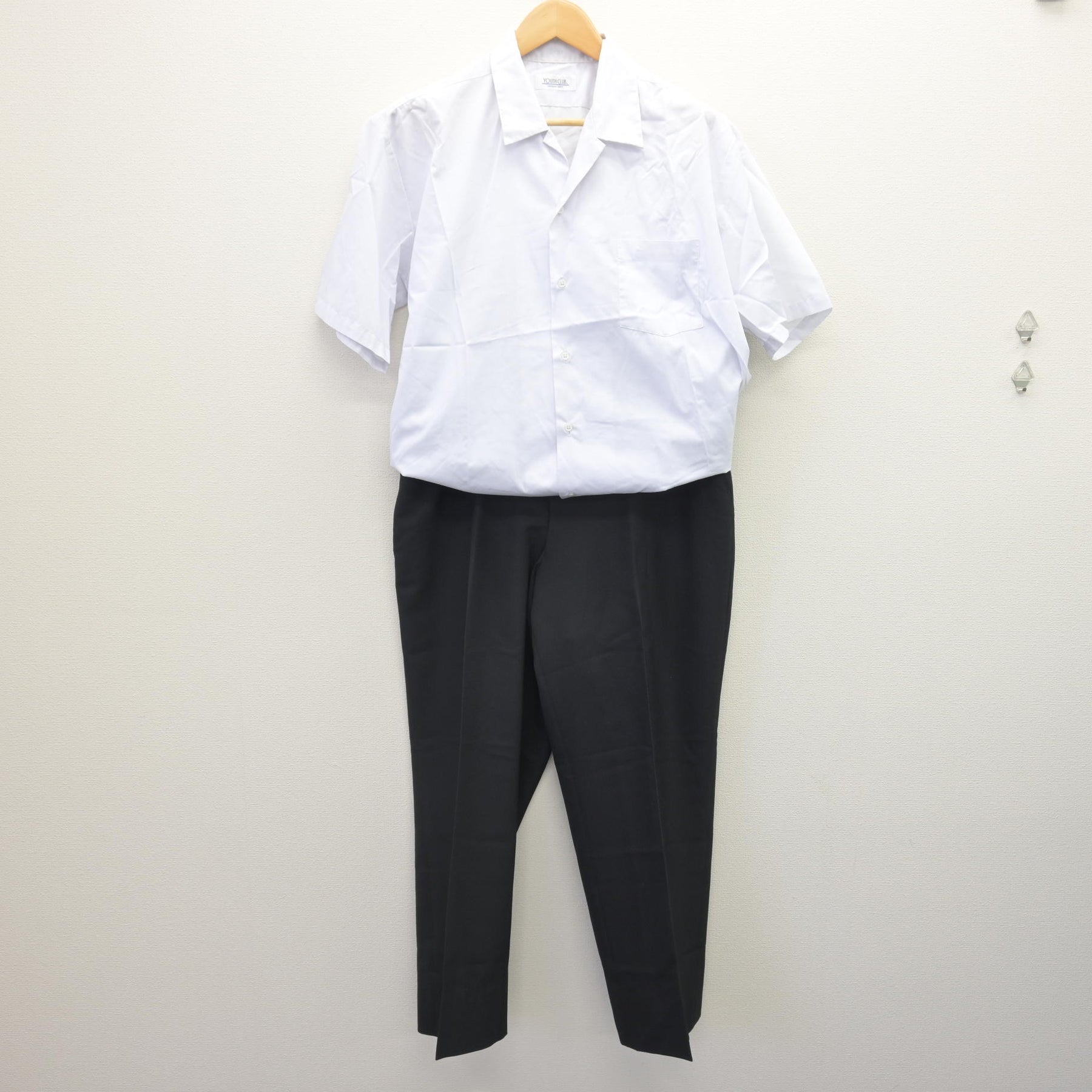 中古】熊本県 八代市立第一中学校 男子制服 2点 (シャツ・ズボン 中古】熊本県 八代市立第一中学校 男子制服 2点 (シャツ・ズボン