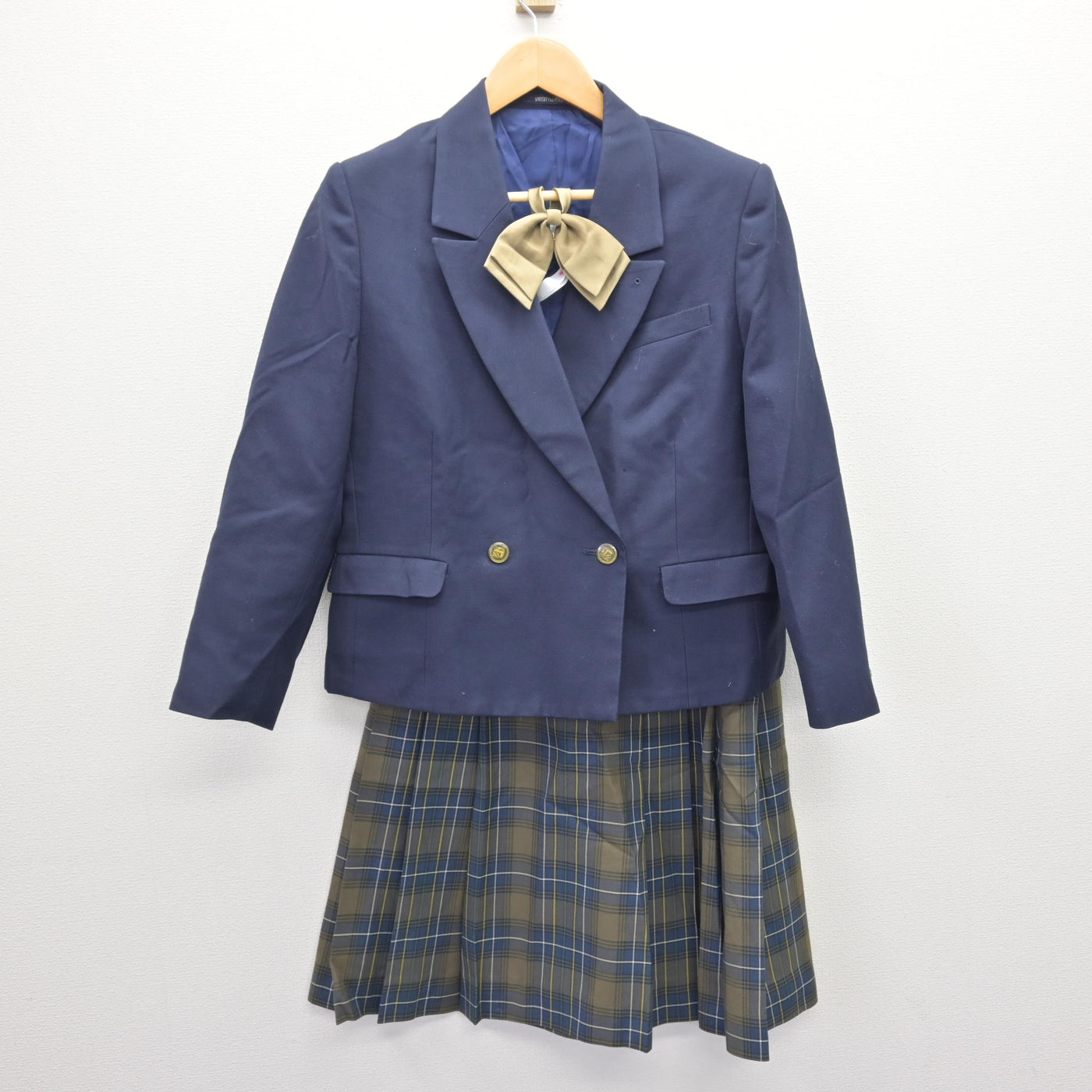 中古】北海道 平岡中学校 女子制服 4点 (ブレザー・ベスト・スカート