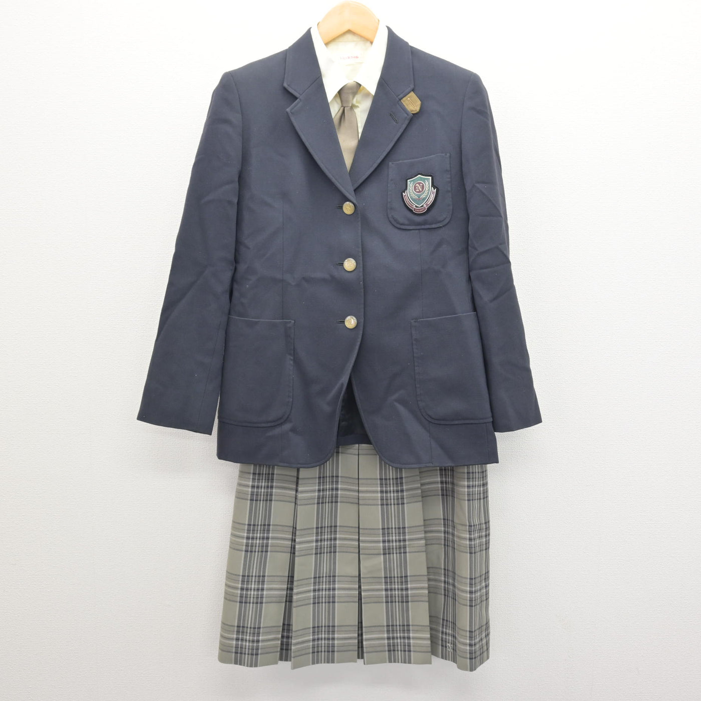 中古】茨城県 土浦日本大学高等学校 女子制服 4点 (ブレザー・シャツ