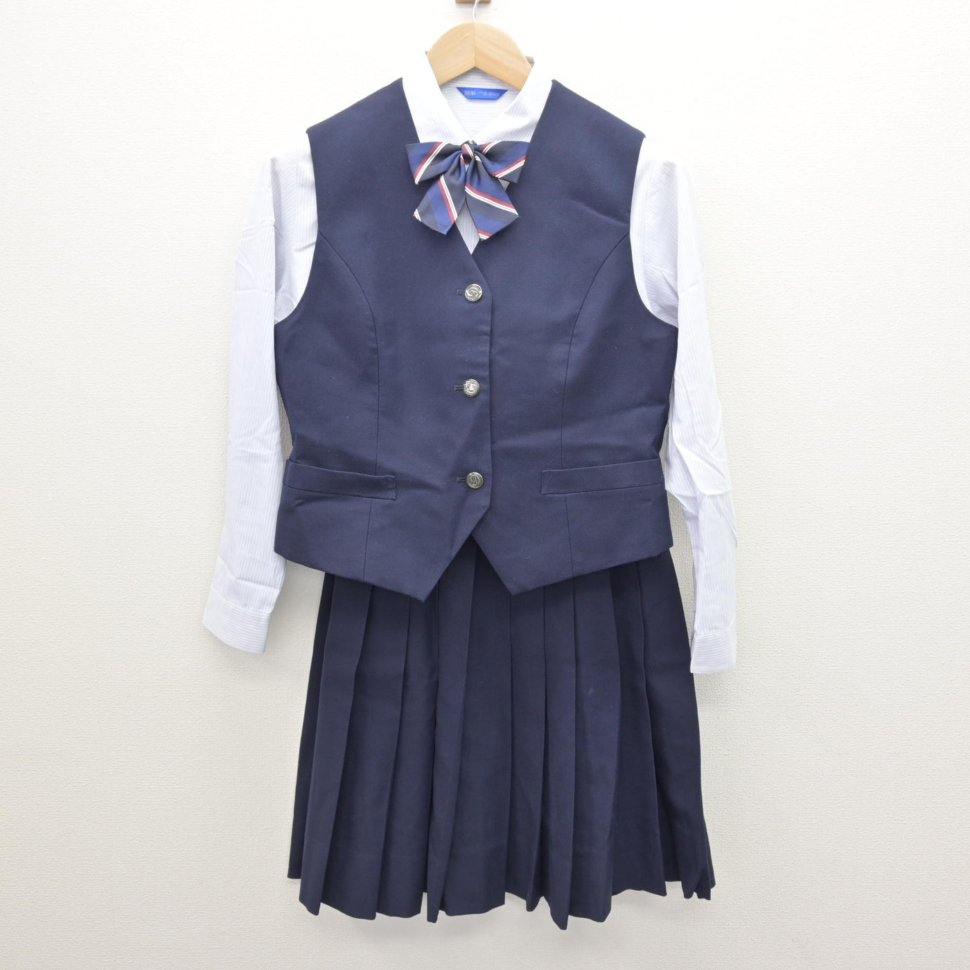 中古】山梨県 山梨学院高等学校 女子制服 5点 (ブレザー・ベスト 