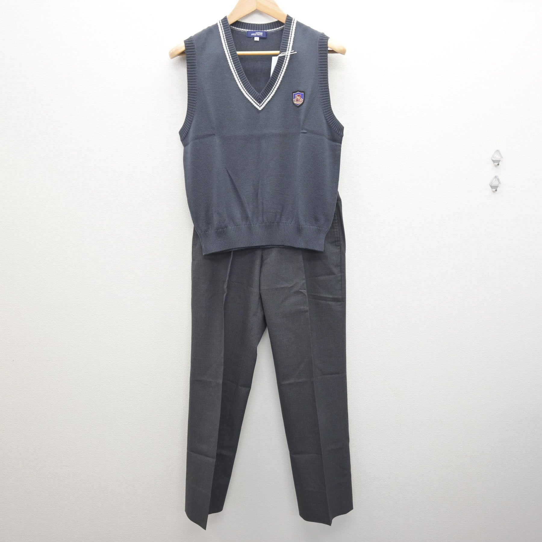 中古】兵庫県 明石北高等学校 男子制服 4点 (ブレザー・ニットベスト