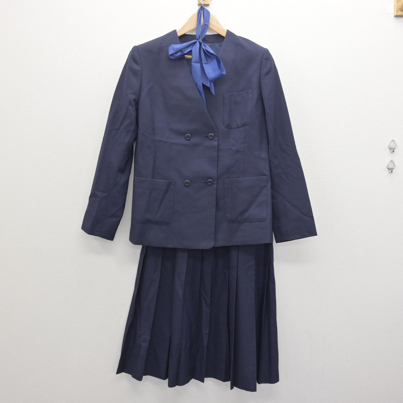 中古】新潟県 宮浦中学校 女子制服 5点 (ブレザー・スカート・スカート