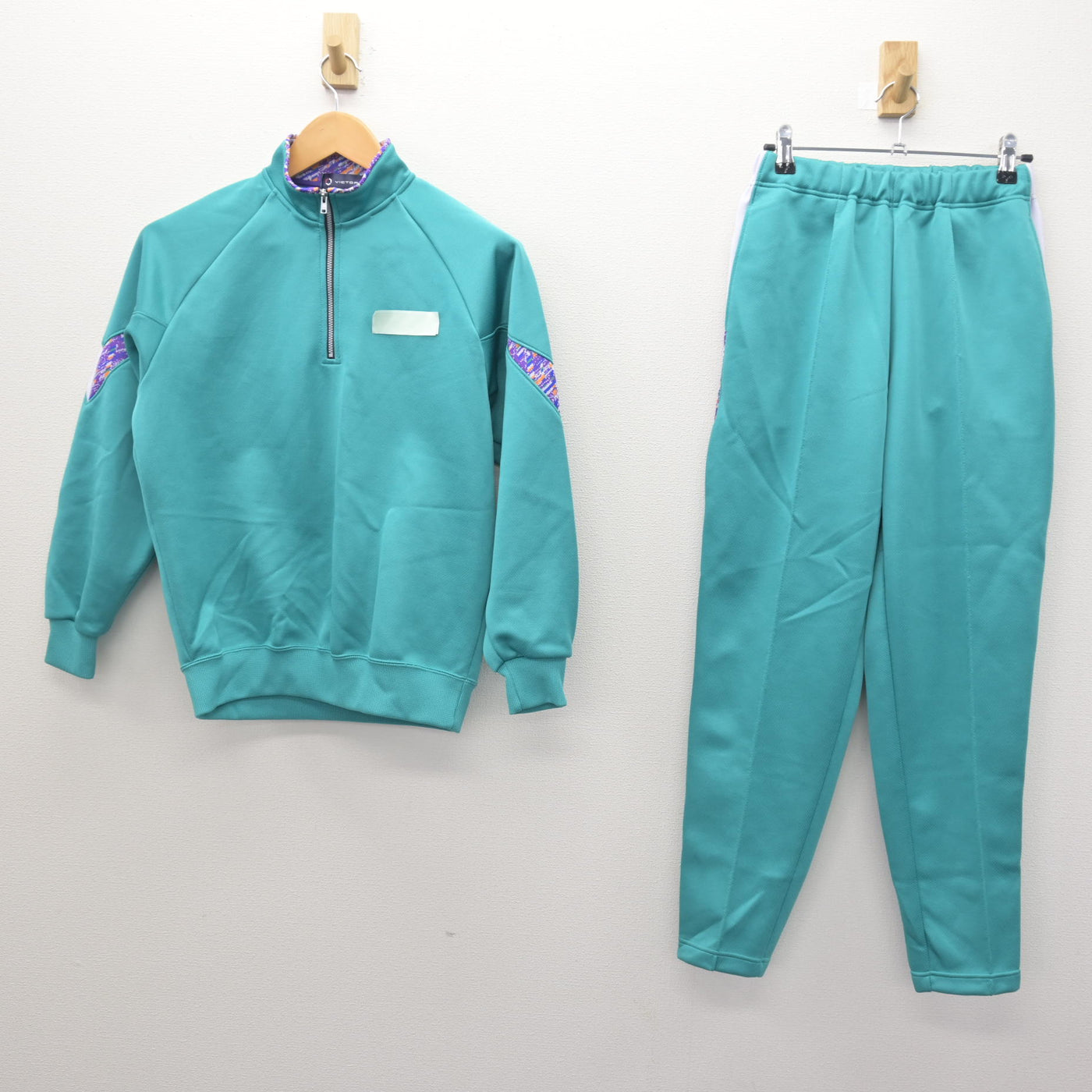 中古】大阪府 四天王寺中学校 女子制服 2点 (ジャージ 上・ジャージ 下 