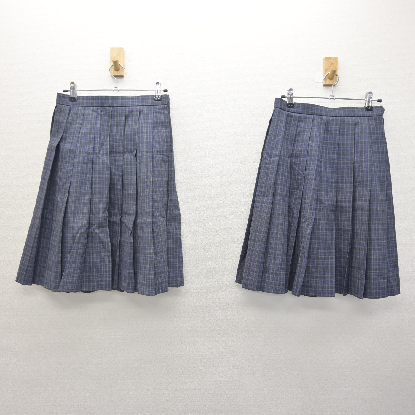 中古】岡山県 岡山中央中学校 女子制服 4点 (ブレザー・スカート 