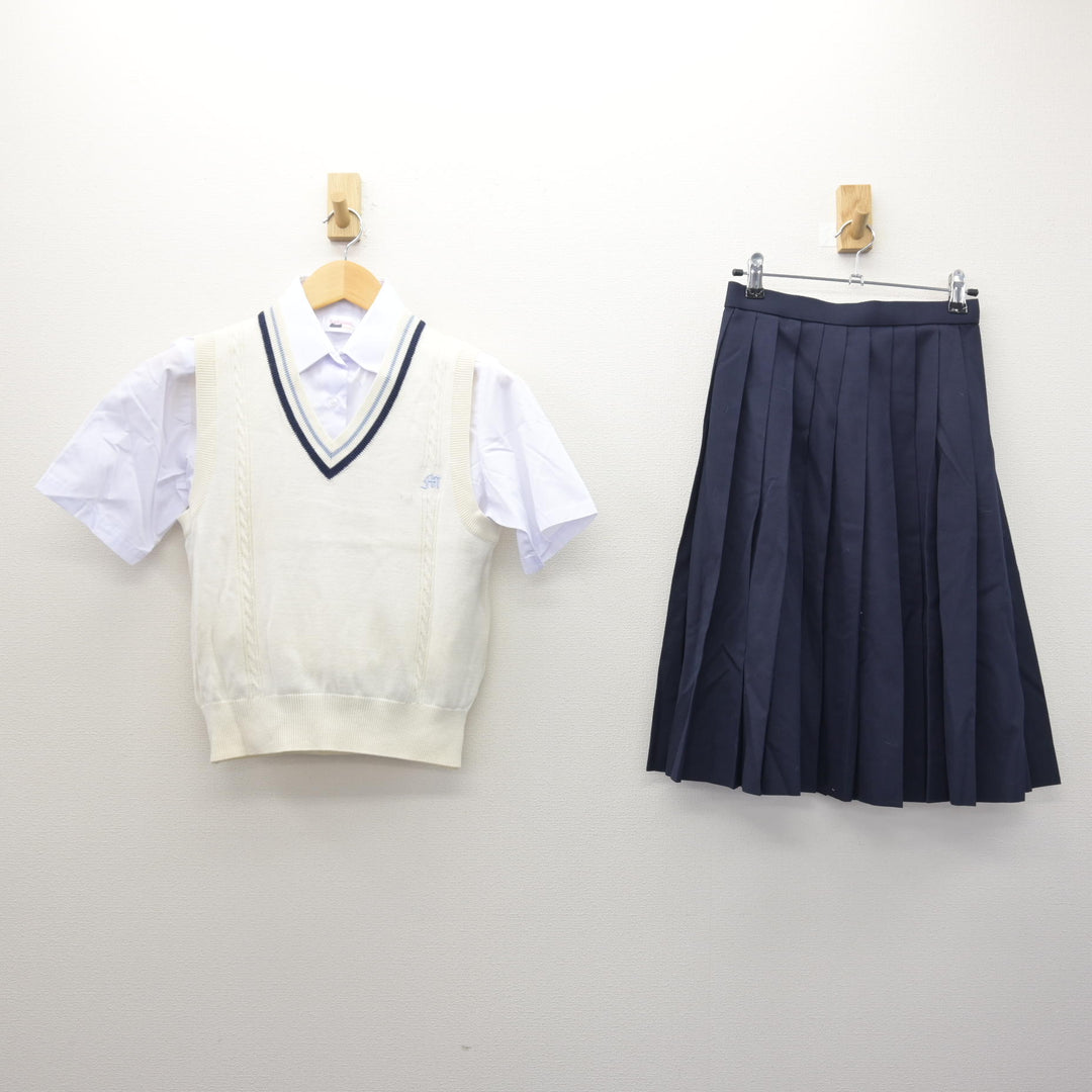 中古】岩手県 北上市立南中学校 女子制服 3点 (ニットベスト・シャツ