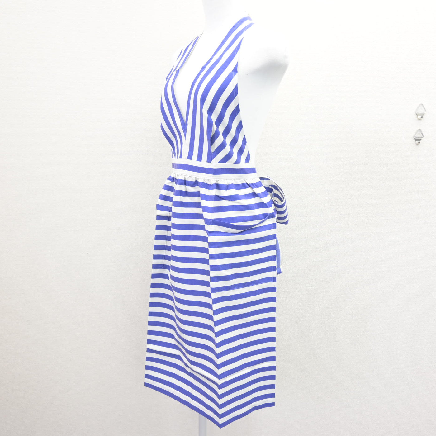 中古】 全日空 ANA（8代目） 女子制服 1点 (エプロン / サロン