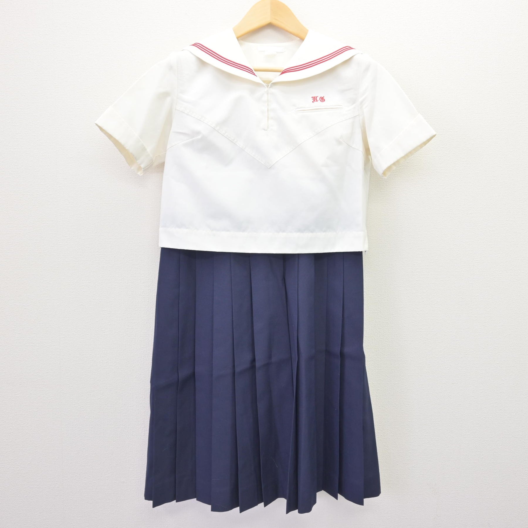 中古】福岡県 博多女子中学校 女子制服 2点 (セーラー服・ジャンパー